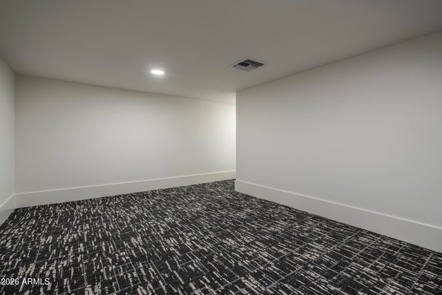 3923 E HEATHERBRAE Drive, Phoenix, AZ 85018