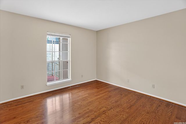 8033 N New Braunfels Ave Apt 400E, San Antonio, TX 78209