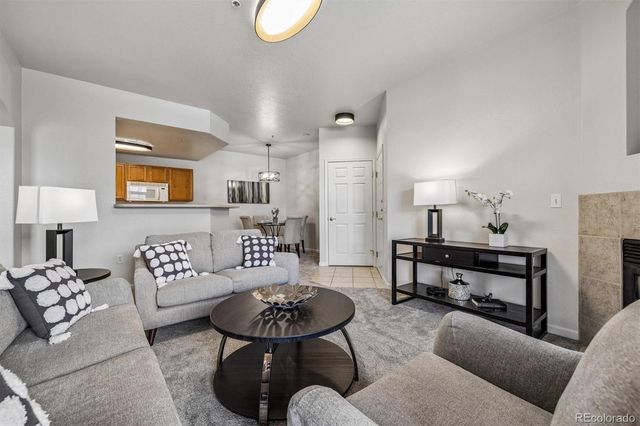 7440 S Blackhawk Street 104, Englewood, CO 80112