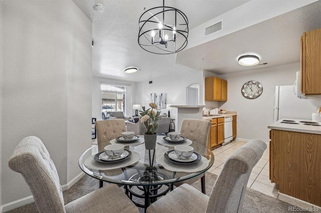 7440 S Blackhawk Street 104, Englewood, CO 80112