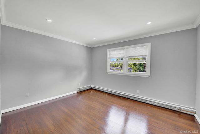 520 Kirkman Avenue, Elmont, NY 11003