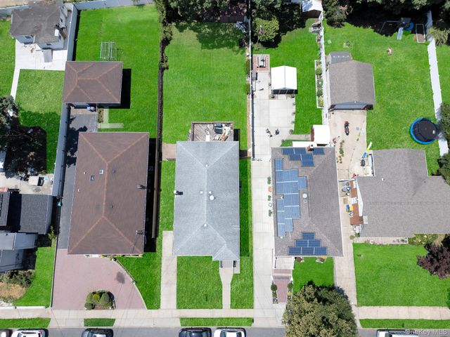 520 Kirkman Avenue, Elmont, NY 11003