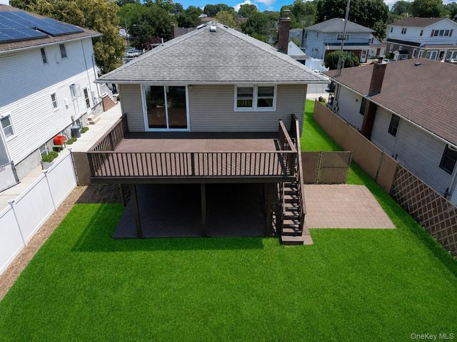 520 Kirkman Avenue, Elmont, NY 11003