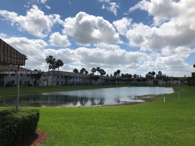 1240 SE 31st Ct 205-32, Homestead, FL 33035