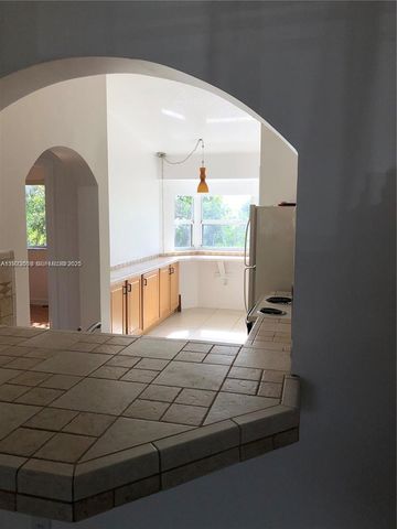 1240 SE 31st Ct 205-32, Homestead, FL 33035