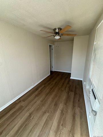 311 W MALONE AVE, San Antonio, TX 78214