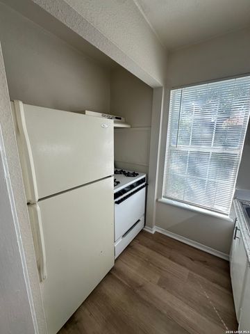 311 W MALONE AVE, San Antonio, TX 78214