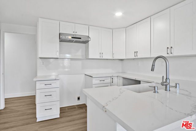 8 Aspen Way, Rolling Hills Estates, CA 90274