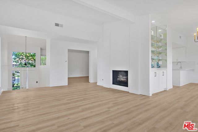 8 Aspen Way, Rolling Hills Estates, CA 90274