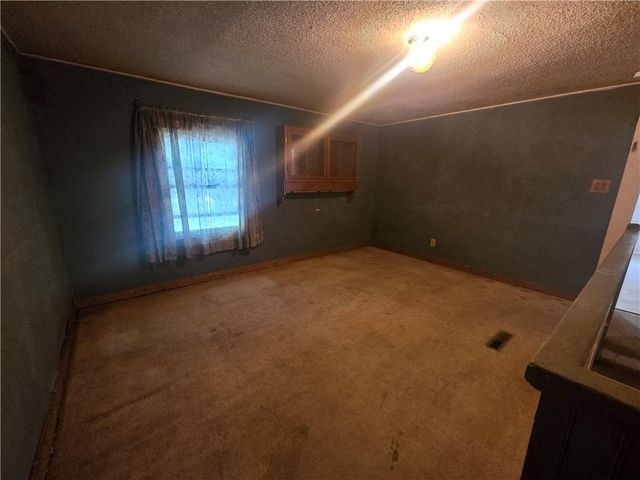 230 S Osage Street, Buckner, MO 64016