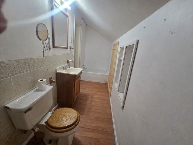 230 S Osage Street, Buckner, MO 64016