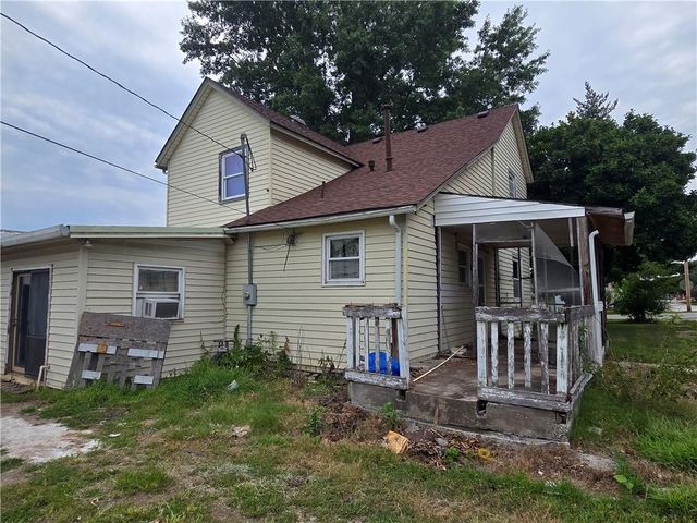 230 S Osage Street, Buckner, MO 64016