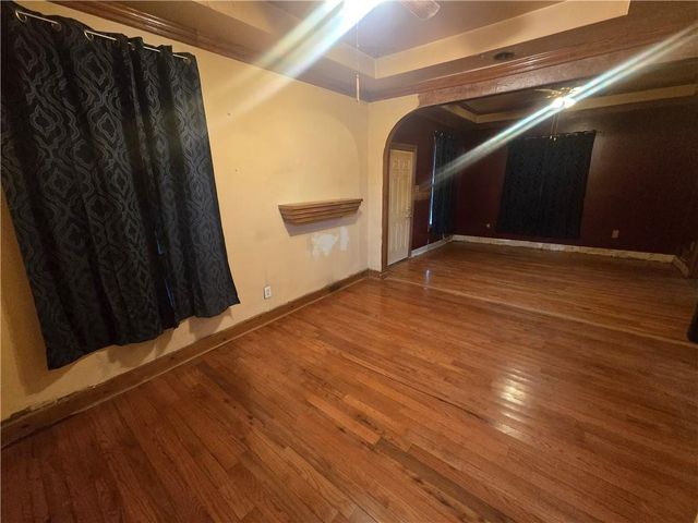 230 S Osage Street, Buckner, MO 64016