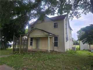 230 S Osage Street, Buckner, MO 64016