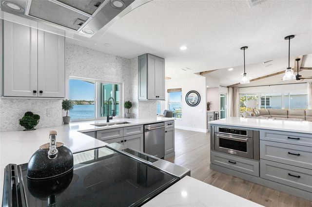 8115 MANASOTA KEY ROAD, Englewood, FL 34223