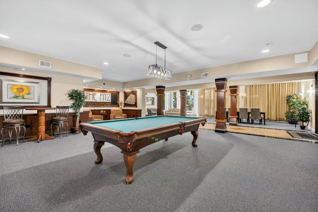 Image 23 of property listing at 501 HUNGERFORD DR #430, Rockville, MD 20850