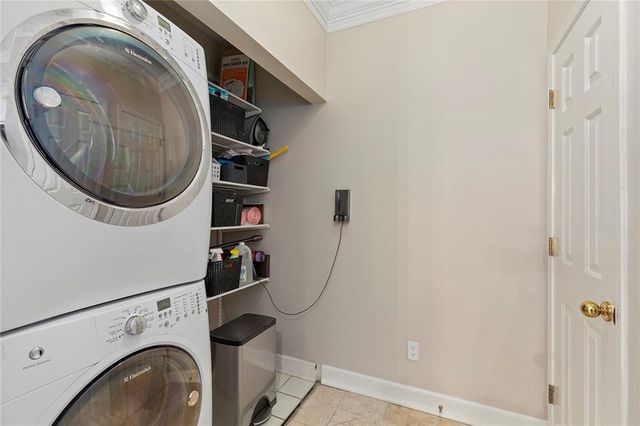28317 Plantation Drive NE, Atlanta, GA 30324