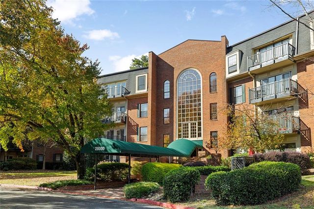 28317 Plantation Drive NE, Atlanta, GA 30324