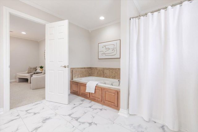 5789 Hayden Court, Stevensville, MI 49127