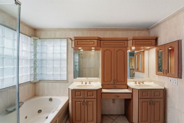 18057 SW 12th Court, Pembroke Pines, FL 33029