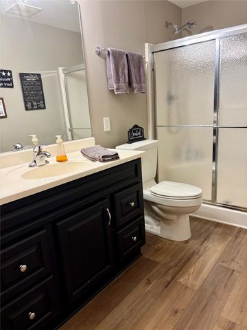 4385 Meadow Valley Drive, West Des Moines, IA 50265