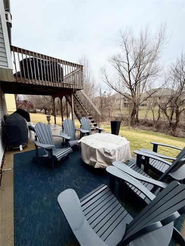 4385 Meadow Valley Drive, West Des Moines, IA 50265