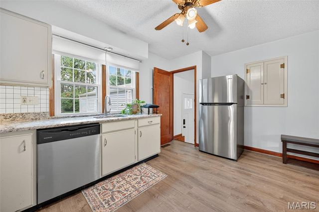 723 Crompton Court, St Louis, MO 63126