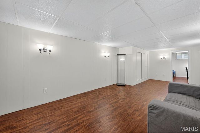 723 Crompton Court, St Louis, MO 63126