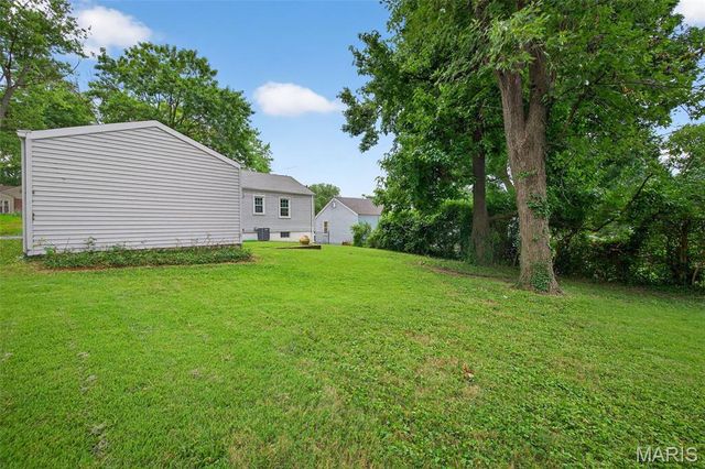 723 Crompton Court, St Louis, MO 63126