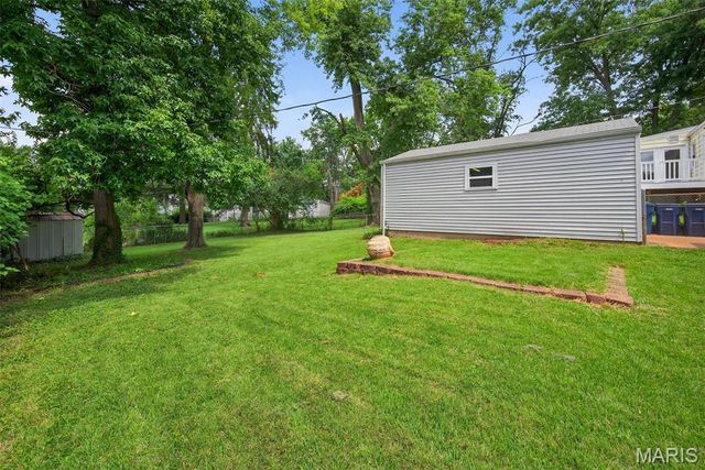 723 Crompton Court, St Louis, MO 63126