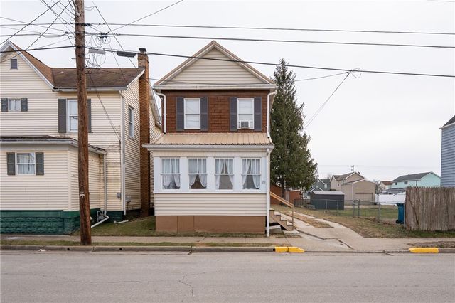 20 Avenue B, Latrobe, PA 15650