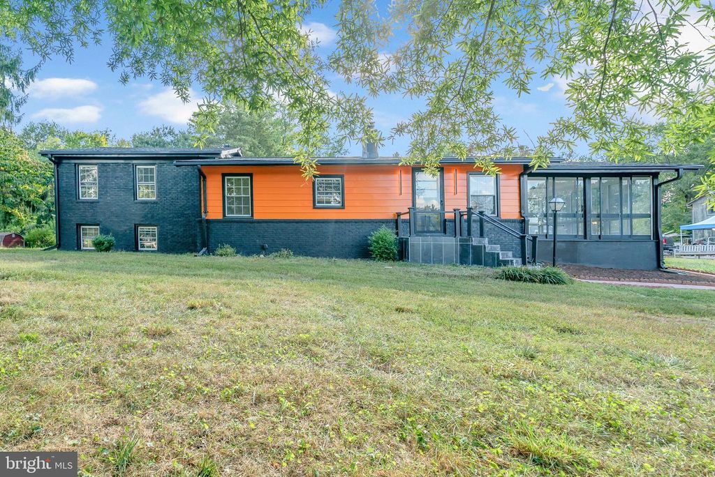 10006 S GRANT AVE, Manassas, VA 20110
