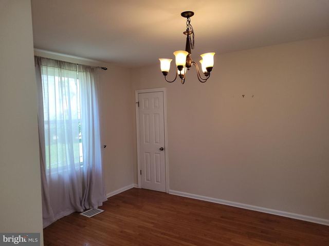 505 APPLE ST, Conshohocken, PA 19428