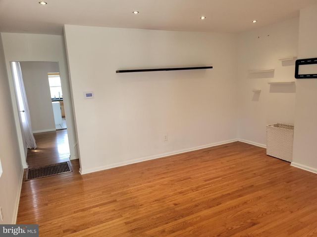 505 APPLE ST, Conshohocken, PA 19428
