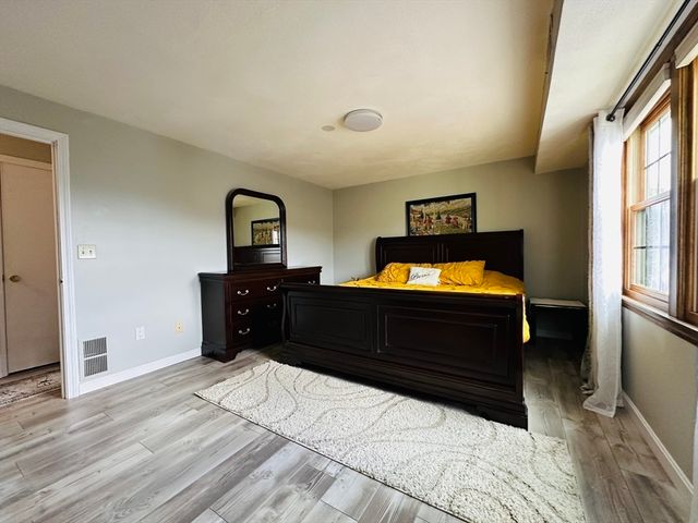 47 Apache Way 47, Tewksbury, MA 01876