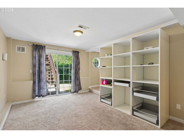 16502 Sw GLENEAGLE Dr, Sherwood, OR 97140