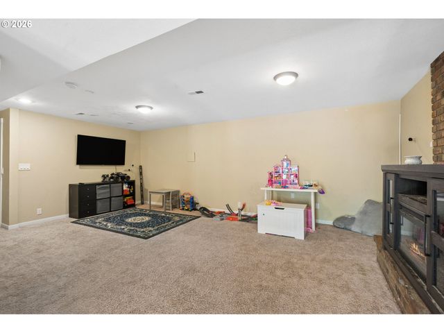 16502 Sw GLENEAGLE Dr, Sherwood, OR 97140