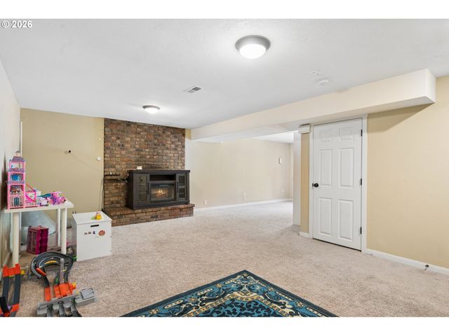 16502 Sw GLENEAGLE Dr, Sherwood, OR 97140
