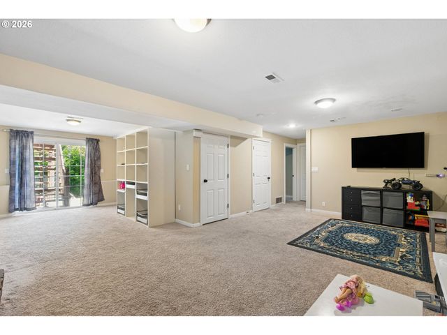 16502 Sw GLENEAGLE Dr, Sherwood, OR 97140