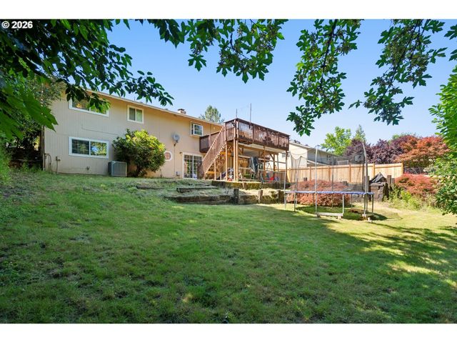 16502 Sw GLENEAGLE Dr, Sherwood, OR 97140