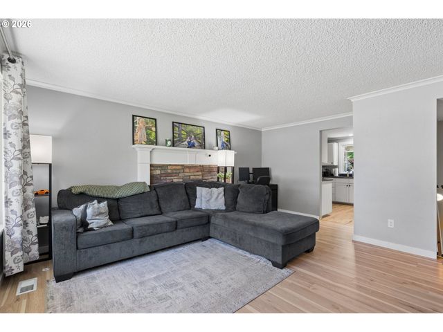 16502 Sw GLENEAGLE Dr, Sherwood, OR 97140