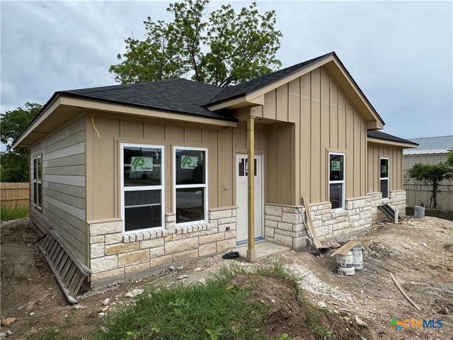 606 Bridge Street, Gatesville, TX 76528