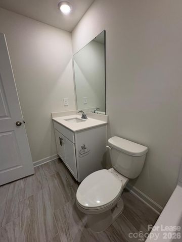 9025 Foggy Brook Loop, Charlotte, NC 28216