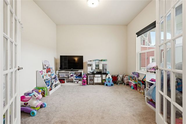 514 Prada Pl, Jackson Twp, PA 16063