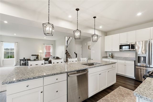 514 Prada Pl, Jackson Twp, PA 16063