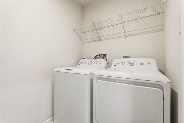 514 Prada Pl, Jackson Twp, PA 16063