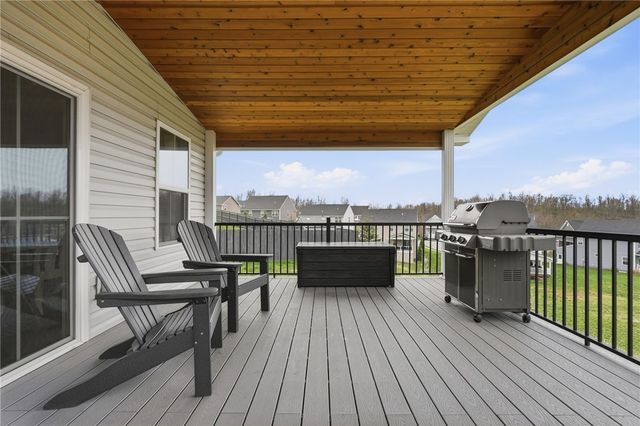 514 Prada Pl, Jackson Twp, PA 16063