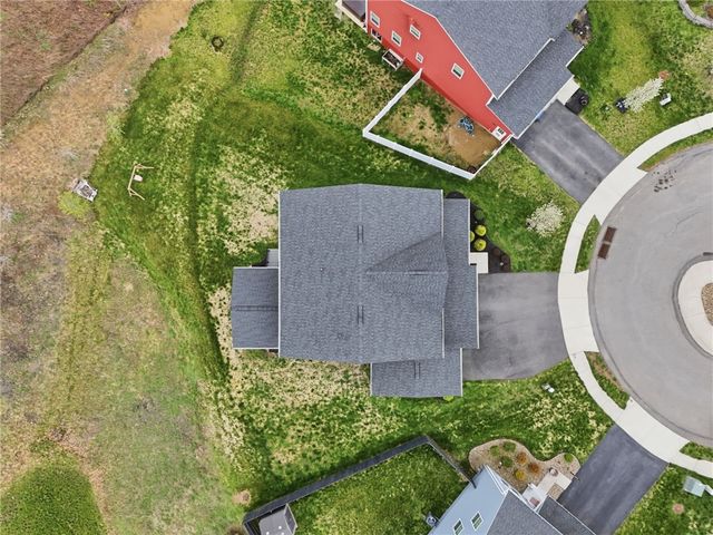 514 Prada Pl, Jackson Twp, PA 16063