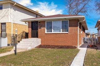 11521 S Justine Street, Chicago, IL 60643