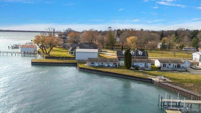 9287 N River Road 2, Clay Township, MI 48001